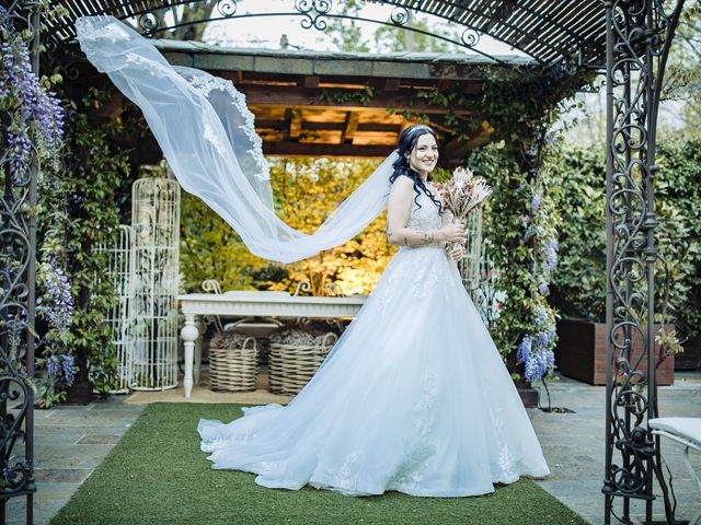 La boda de Cristina y Ángel en Miraflores De La Sierra, Madrid 2