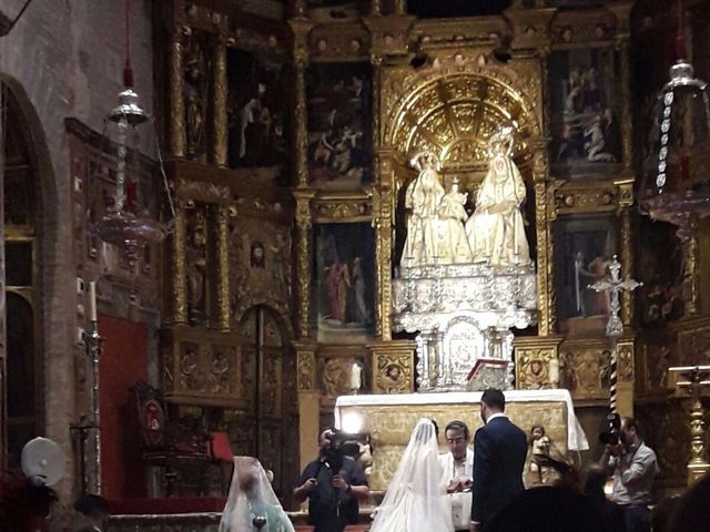 La boda de Agustin y Almudena en Sevilla, Sevilla 32