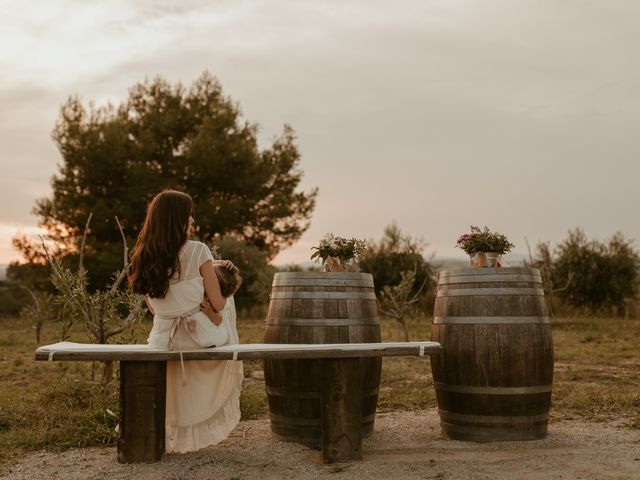 La boda de Royer y Lucia en Castellvi De Rosanes, Barcelona 28