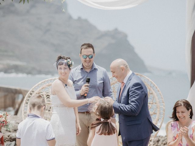 La boda de Jose y Laura en Buenavista Del Norte, Santa Cruz de Tenerife 20