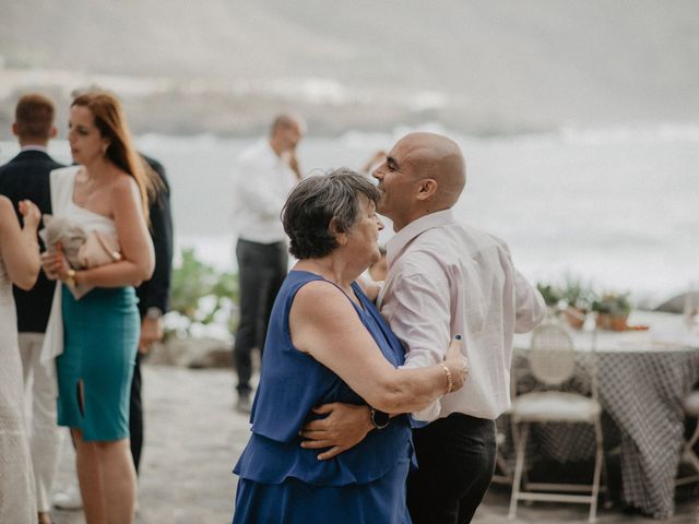 La boda de Jose y Laura en Buenavista Del Norte, Santa Cruz de Tenerife 34