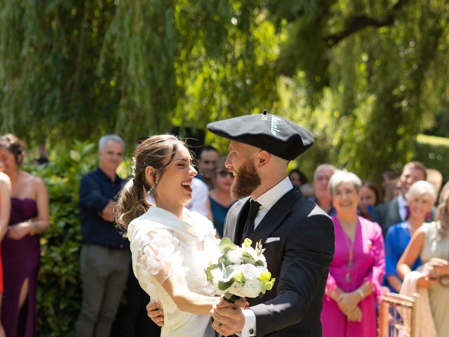 La boda de Eneko y Maialen en Lasarte-oria, Guipúzcoa 49