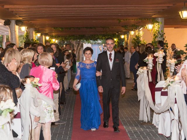 La boda de Pau y Estela en Beniparrell, Valencia 17