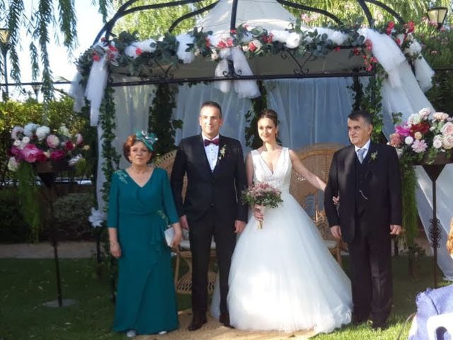 La boda de Manoly  y Juan Antonio  en Puertollano, Ciudad Real 7