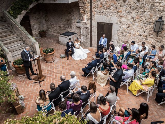 La boda de Adrià y Mònica en Llafranc, Girona 23