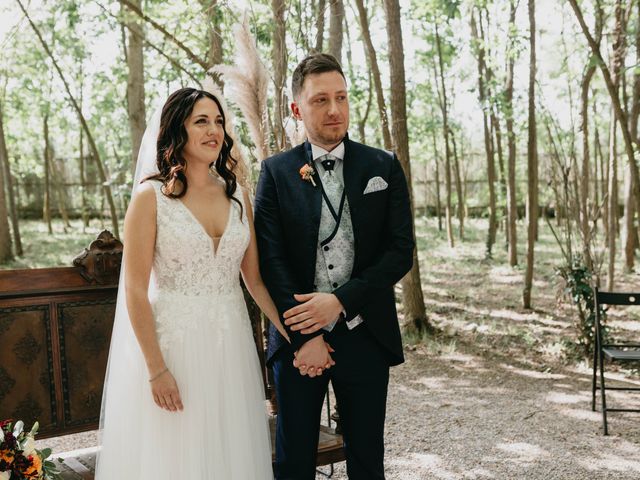 La boda de Gonzi y Sonia en Sant Pere Pescador, Girona 27