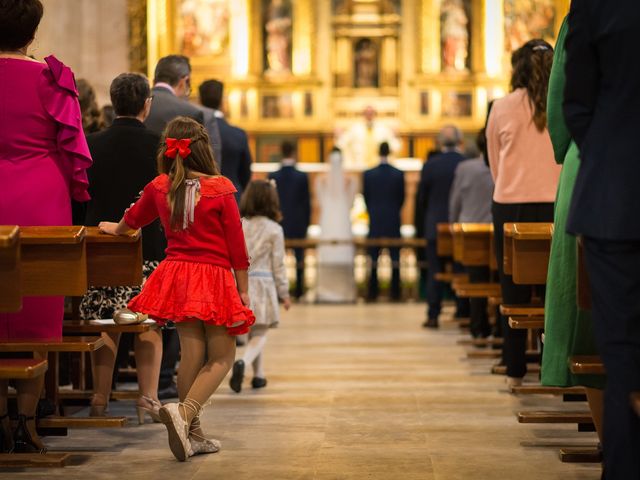 La boda de Josemi y Nerea en Casas De Los Pinos, Cuenca 22