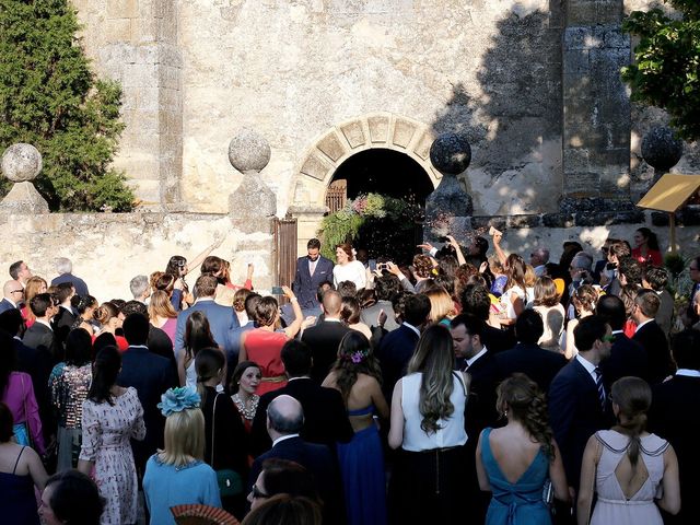 La boda de Toni y Make en Pedraza, Málaga 27