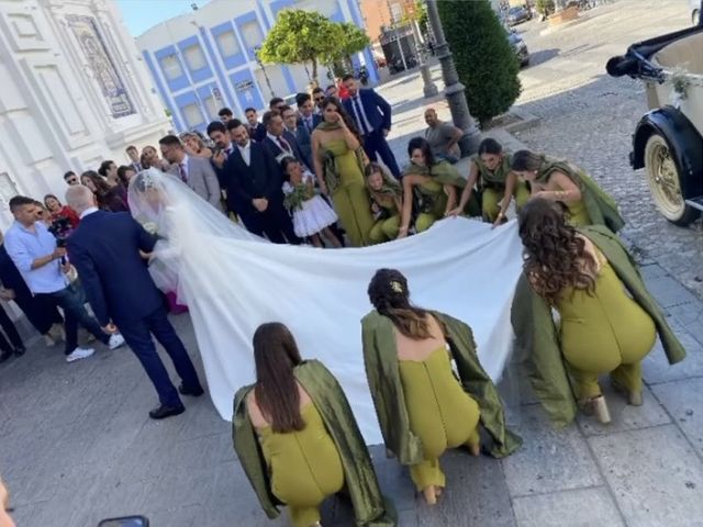 La boda de Miguel Ángel  y María  en Isla Cristina, Huelva 2