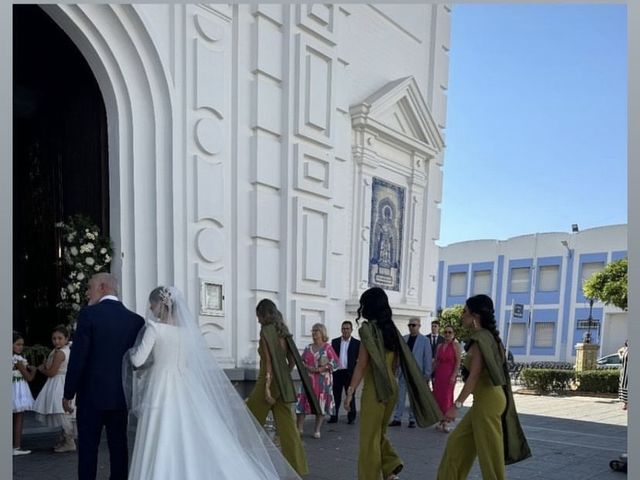 La boda de Miguel Ángel  y María  en Isla Cristina, Huelva 3