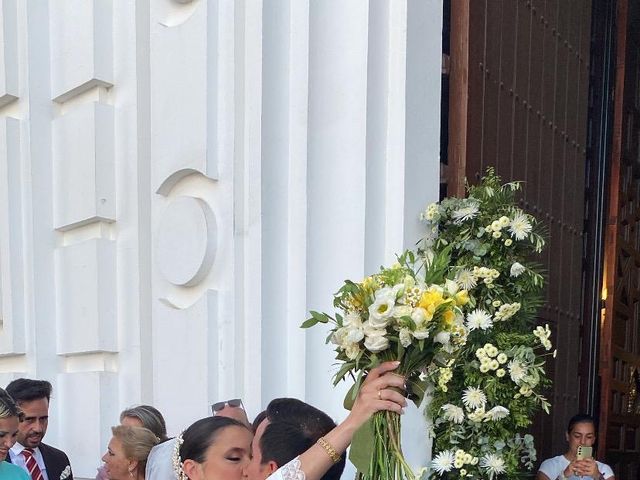 La boda de Miguel Ángel  y María  en Isla Cristina, Huelva 4