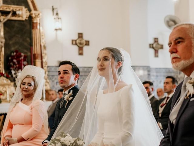 La boda de Miguel Ángel  y María  en Isla Cristina, Huelva 9