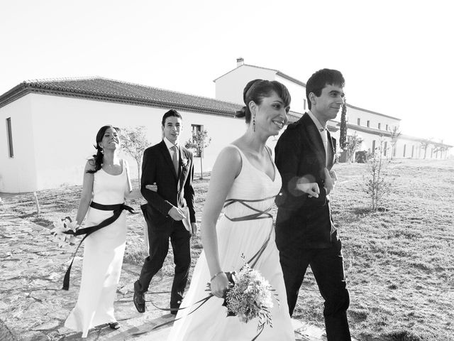 La boda de Paqui y Eva en Cáceres, Cáceres 27