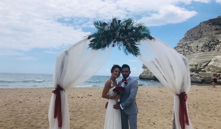 La boda de Angel y Marian en Aguamarga, Almería