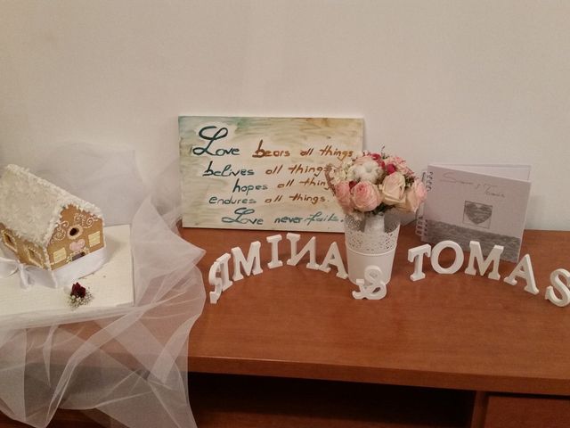 La boda de Tomás  y Simina  en Sant Boi De Llobregat, Barcelona 2