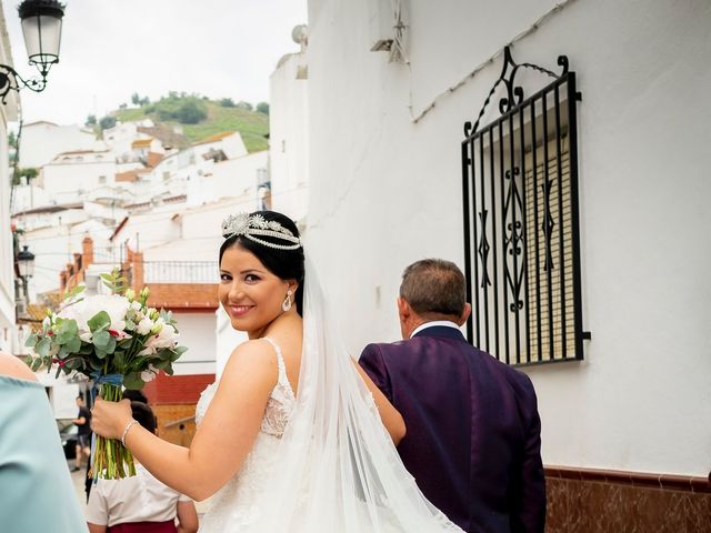 La boda de Juan y Edith en Velez Malaga, Málaga 35
