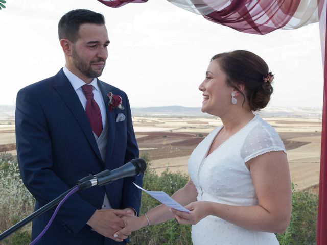 La boda de Rosa y Jose en Caracuel De Calatrava, Ciudad Real 19