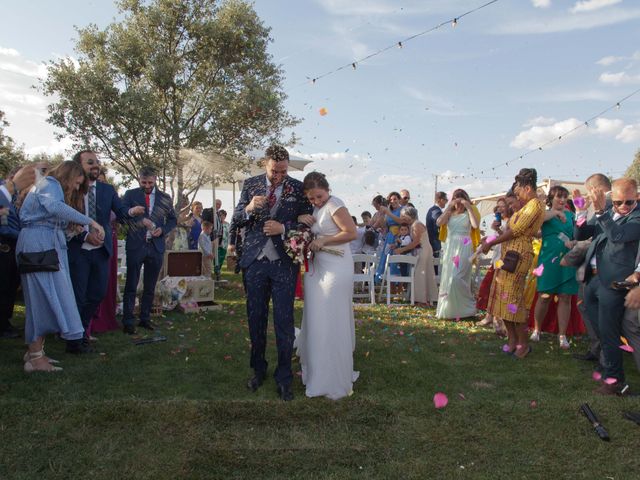 La boda de Rosa y Jose en Caracuel De Calatrava, Ciudad Real 22