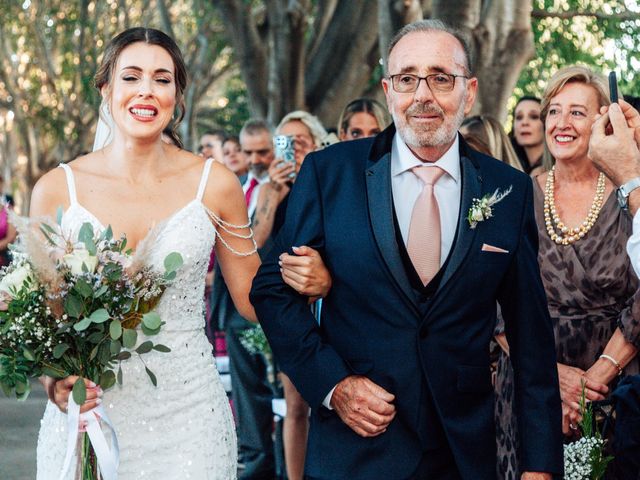 La boda de Carlos y Sonia en Chiva, Valencia 30