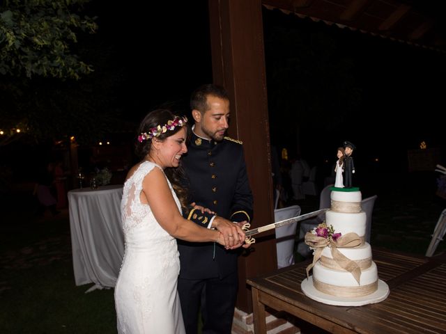 La boda de Alejandro y Ana en Hornillos De Eresma, Valladolid 25