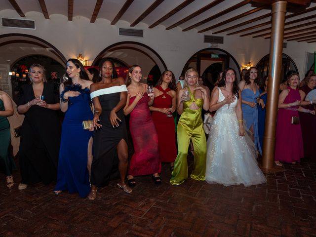 La boda de Elena y Joshua en Torre De La Reina, Sevilla 52