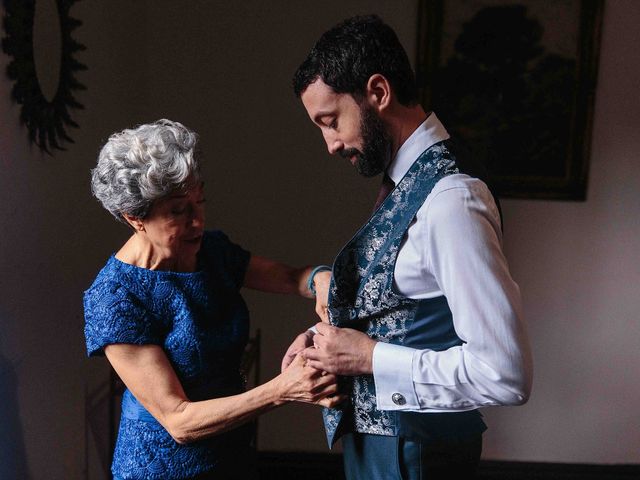 La boda de Juan y June en Astigarraga, Guipúzcoa 27