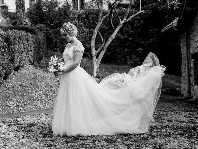 La boda de Juan y June en Astigarraga, Guipúzcoa 68