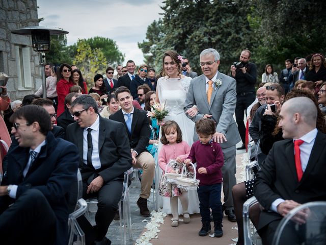 La boda de Fernando y Annie en Hoyo De Manzanares, Madrid 92