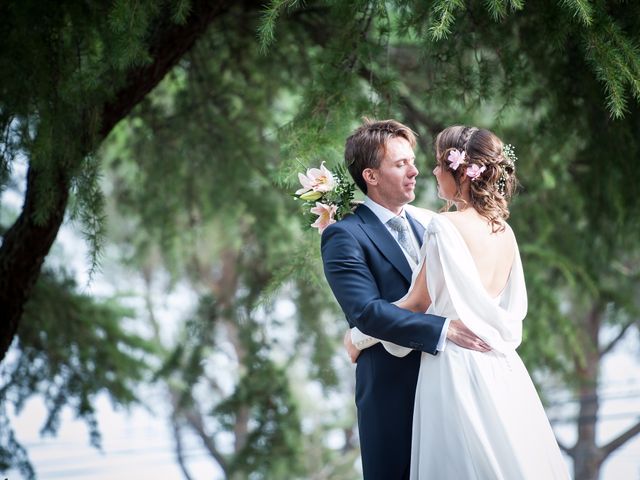 La boda de Fernando y Annie en Hoyo De Manzanares, Madrid 218