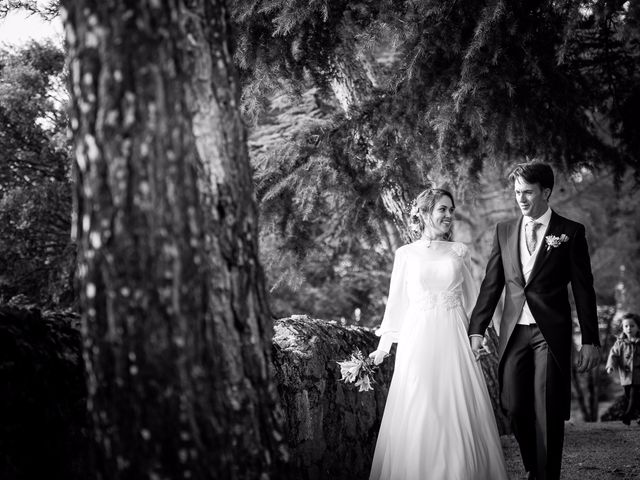 La boda de Fernando y Annie en Hoyo De Manzanares, Madrid 219