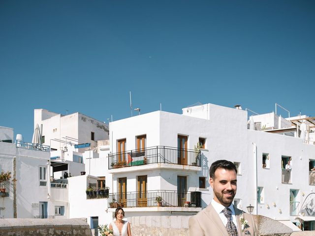 La boda de Daniel y Laura en Peñiscola, Castellón 28