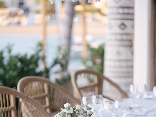 La boda de Daniel y Laura en Peñiscola, Castellón 85