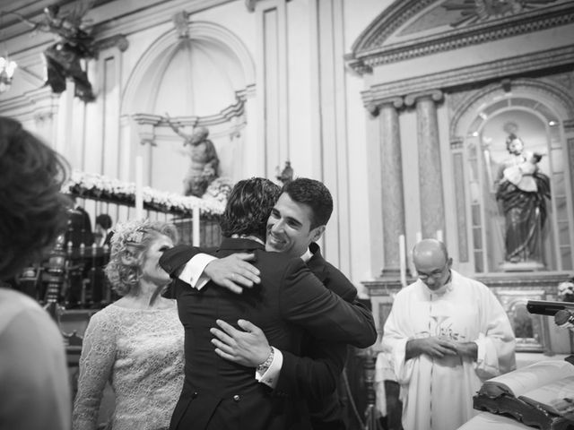 La boda de Cris y José en Granada, Granada 43