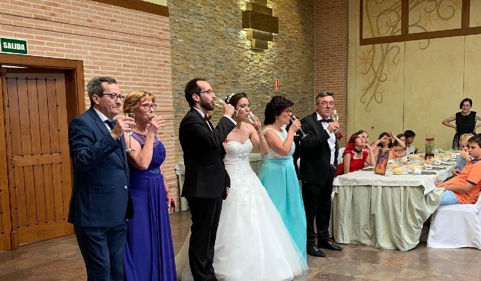 La boda de Diego y Sheila en Carranque, Toledo