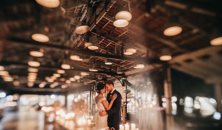 La boda de Maika y Víctor  en Torre Del Mar, Málaga