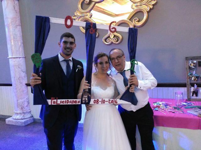 La boda de Ginés y Olga  en Sevilla, Sevilla 25