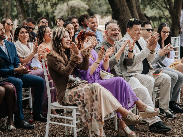 La boda de Lucas y Karen en Besalu, Girona 42