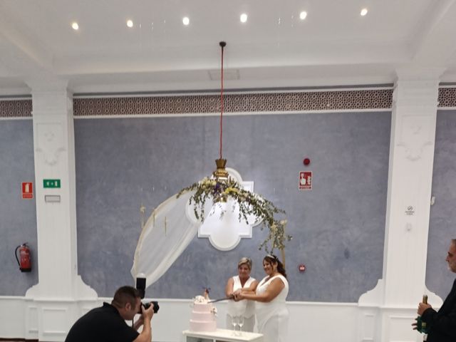 La boda de Elena y Iris en Alcala Del Rio, Sevilla 9