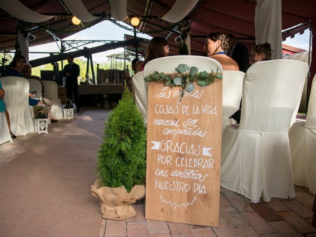 La boda de Arkaitz y Olatz en Loiu, Vizcaya 15