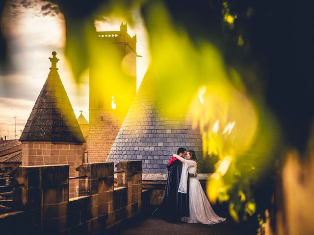 La boda de Carlos y María en Torrecaballeros, Segovia 112