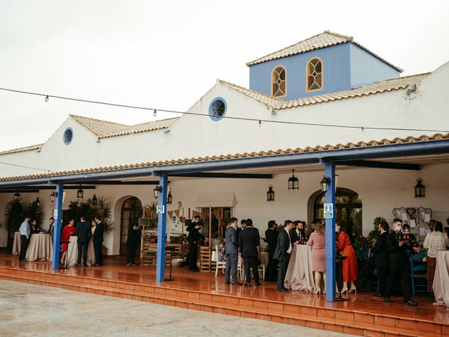 La boda de Soledad y José Luis en Sevilla, Sevilla 61