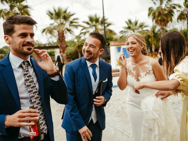 La boda de Soledad y José Luis en Sevilla, Sevilla 67