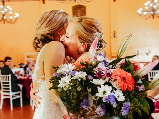 La boda de Soledad y José Luis en Sevilla, Sevilla 102