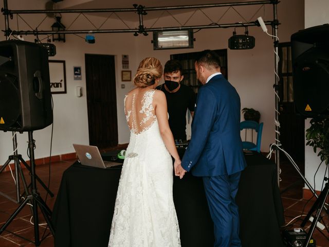 La boda de Soledad y José Luis en Sevilla, Sevilla 120