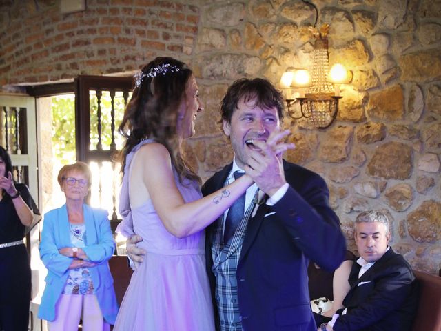 La boda de Toño y Laura en Cangas De Onis, Asturias 4