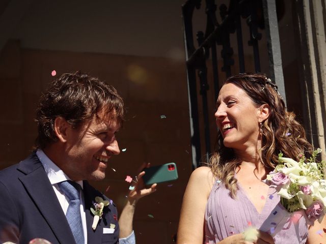 La boda de Toño y Laura en Cangas De Onis, Asturias 22