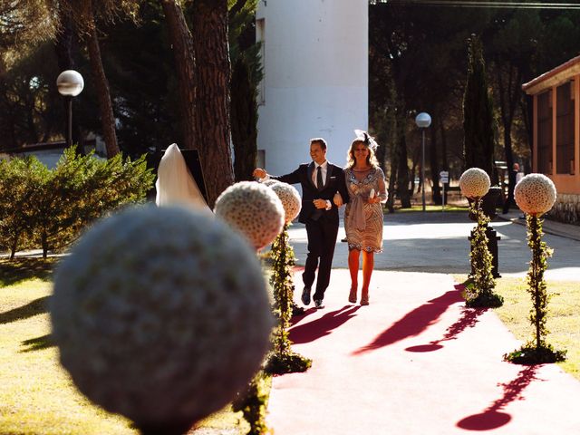 La boda de Álvaro y Noemí en Tordesillas, Valladolid 35