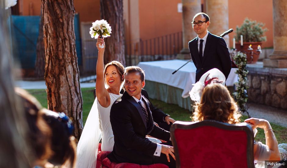 La boda de Álvaro y Noemí en Tordesillas, Valladolid