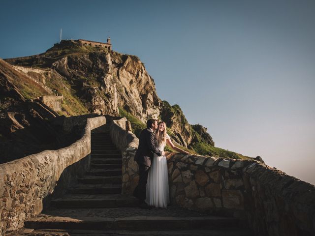 La boda de Gorka y Paola en Pozuelo De Alarcón, Madrid 32