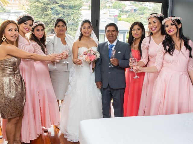 La boda de Tito Antonio y Dina en Barcelona, Barcelona 36